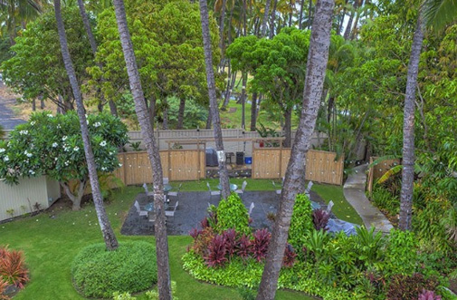 TROPICAL GARDEN PATIO